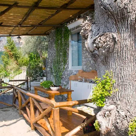 Fattoria La Tagliata Bed & Breakfast 2*